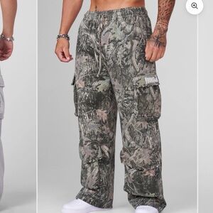 YoungLA Green Camo 2033 - HERITAGE CARGO SWEATS